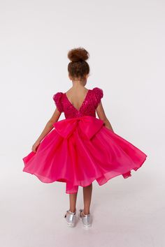 Majestic fuchsia/ red princess dress with sequined and beaded bodice and short puffy sleeves; full a-line skirt and  enormous bow at the back. V-shape open back, crew neckline. The lining is 100% cotton for safety and comfortable fit. *Please note that colors may slightly vary depending on your monitor settings. Red girl party dress, sequin girl dress fuchsia, magenta girl dress, tutu girl dress sleeves, girl dress with bow for birthday concert event You can find more gorgeous girl dresses in my Sweet Princess Dress shop by following this link: https://www.etsy.com/shop/SweetPrincessDress The dress is made from high-quality fabrics. Please ensure you send measurements and extra info in Personalisation section. I'm happy to send you the guidelines to take correct measurements - feel free to Red Princess Dress, Party Dress Sequin, Girl Party Dress, Red Princess, Dress Tutu, Dress Sleeves, Red Girl, Dress Sequin, Beaded Bodice