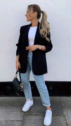 Blazer Outfits Casual, Casual Work Outfits Women, Blazer Outfits For Women, Outfit Chic, Blazer Outfit, Business Casual Outfits For Work, Stylish Work Outfits, Business Outfit, Casual Work Outfits