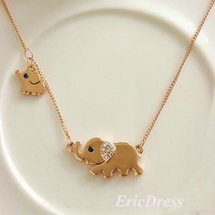 Awww, I loved this little elephant the second I first saw it, but then I saw the baby elephant and fell in love even more. Simple Jewellery, Elephant Pendant Necklace, Family Necklace, Elephant Necklace, Elephant Family, Zooey Deschanel, Jewellery Sets, Elephant Pendant, An Elephant