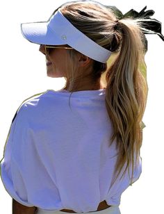 Sporty White Visor For Summer, White Spring Sports Visor, Spring Sports White Visor, White Sports Visor For Spring, White Golf Visor For Summer, Casual White Visor For Spring, White Visor With Uv Protection For Spring, Casual White Golf Visor, White Sports Visor One Size