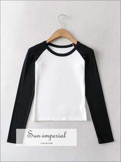 Women White with Black Long Sleeve Colorblock Raglan Rib Fitted T-shirt SUN-IMPERIAL United States Casual Crop Tops, Patchwork Crop Top, Wide Leg Pant Suit, Parka Women, Fitted Long Sleeve, Womens Sweatshirts Hoods, Y2k Aesthetic Outfits, Crop Top Casual, Style Preppy