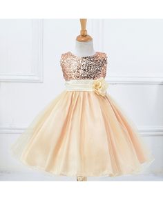 Shop bling-bling princess champagne cheap flower girl dress with sequins online. Instock with many colors and sizes, free world-wide shipping. Summer Flower Girl Dresses, Sequin Flower Girl Dress, Floral Ball Gown, Cheap Flower Girl Dresses, Princess Flower Girl Dresses, Tutu Dresses, Princess Girl, Tulle Gown, Lace Dress Long