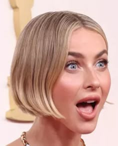 Juliana Hough, Julianne Hough Bob, Michelle Williams Hair, Bob Blonde, Hair Goal, Classic Bob, Hair 2024, Julianne Hough