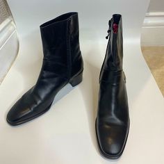 Ferragamo Black Leather Boots 7.5 New Never Used Designer Chelsea Boots With Leather Sole For Business, Classic Black Chelsea Boots With Suede Lining, Classic Black Boots With Suede Lining, Fitted Calf Leather Moto Boots With Leather Sole, Classic Moto Boots With Leather Sole For Formal Occasions, Designer Chelsea Boots For Business Occasions In Fall, Designer Chelsea Boots For Business In Fall, Designer Business Chelsea Boots For Fall, Elegant Snip Toe Calf Leather Moto Boots