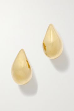 Bottega Veneta takes a creative approach to everything in its collections, including jewelry. Shaped to resemble drops of liquid, these earrings have been made in Italy from gold-plated silver with a highly reflective finish. They come in a distinctive presentation box that's great for gifting. Luxury Teardrop Tarnish Resistant Earrings, Luxury Tarnish-resistant Teardrop Earrings, Luxury Teardrop Clip-on Earrings For Formal Occasions, Luxury Teardrop Jewelry With Shiny Finish, Luxury Drop Earrings For Formal Occasions, Timeless Teardrop Earrings With Polished Finish, Timeless Teardrop Polished Earrings, Polished Finish Yellow Gold Drop Earrings As Gift, Yellow Gold Polished Teardrop Earrings