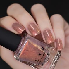 Fall Toe Nails, Nails Toes, Fall Toes, Warm Taupe, Holographic Nail Polish, Beauty Inspo, Holographic Nails, Pretty Acrylic Nails, Beauty Cosmetics