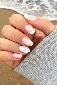 Want simple beach vacation nails that scream summer vibes? Check out this collection of easy beach nail designs featuring soft pastels, tropical themes, and minimalist styles. Perfect for any beach getaway, these beach nail ideas will complete your summer look! Beach Vacation Nails, Vacation Nail Designs, Vacation Nails Beach, Nails Beach, Vacation Nails, Beach Vacation, Summer Nails, Warm Weather, Nail Designs