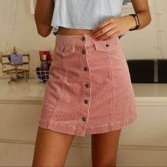 Brand New With Tags Baby Pink Corduroy Button Down Mini Skirt From H&M. Cute Button Tab Front Detailing. Perfect Condition, No Flaws. Says Size 4, Fits 2-4. Pink Cotton Bottoms With Button Closure, Cotton Denim Mini Skirt With Button Closure, Fitted Corduroy Mini Skirt With Pockets, Cotton Mini Denim Skirt With Button Closure, Buttoned Cotton Denim Skirt For Fall, Fitted Cotton Skirt With Buttoned Pockets, Mini Cotton Denim Skirt With Button Closure, Trendy Buttoned Cotton Denim Skirt, Winter Corduroy Skirt With Button Closure