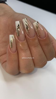 Boujee Wedding Nails, Nee Year Nail Designs, New Years 2023 Nails, Gold Leaf Nails Acrylic, Dark Wedding Nails For Bride, Nude With Gold Nails, Nye Nails Coffin, Simple Nails Wedding, Chic Nail Designs Classy