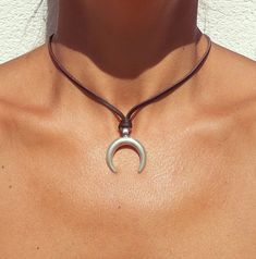 This Chokers item by EndiaDesign has 699 favorites from Etsy shoppers. Ships from Spain. Listed on Apr 11, 2023 Silver Moon Necklace, Women Choker Necklace, Moon Necklace Silver, Necklace Leather, Womens Chokers, Bracelets Diy, Moon Pendant Necklace, Dope Jewelry, Hippie Jewelry