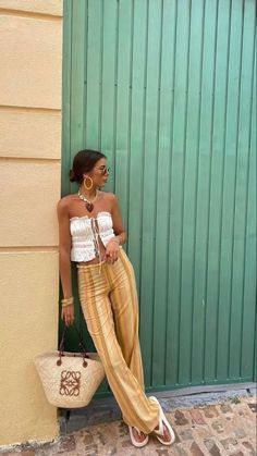 Stile Hippie Chic, Look Da Festival, Spain Outfit, Stile Boho Chic, Look Boho Chic, Looks Pinterest, Mode Hippie, Ibiza Outfits