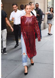 Ada Oguntodu, Abaya Pants, Dresses Over Pants, Nicole Richie Style, Dress Over Jeans, Wednesday Morning, Nicole Richie, Looks Street Style