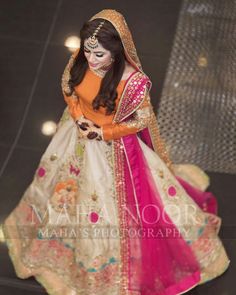 Bridal Dresses 2022, Mira Duma, Mehndi Outfit, Neeta Lulla