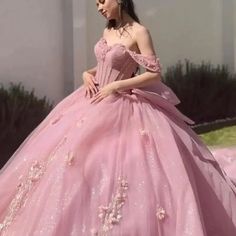 Pink Long Train Quinceanera Dress 2024 Off Shoulder Birthday Party Ball Gown Sweet 15 16 Vestidos De 15 Años Quinceañeras Miss Princess Dress With Fitted Bodice For Quinceanera Prom Season, Prom Season Ball Gown For Sweet 16, Sweet 16 Ball Gown Evening Dress For Prom Season, Sweet 16 Ball Gown For Prom Season, Princess Style Ball Gown For Quinceanera, Princess Style Ball Gown Evening Dress For Quinceanera, Princess Style Prom Gown, Pink Quinceanera Gown With Sweetheart Neckline, Pink Sweetheart Neckline Gown For Quinceanera