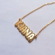 This super shining name necklace is hand made according to your favorite color and initials,the default color of the zircon is white color，if you want to put different colors on the necklace,Please feel free to chat with the seller about the customization. Material： Name plate：we offer more than one material（Copper，Sterling silver） Zircon：12 colors Chain：we offer more than one material（Copper，Sterling silver） How to customize： 1，select the color and material you want。 2，select the numbers of ini Personalized Cubic Zirconia Pendant Name Necklace, Personalized Cubic Zirconia Pendant Necklace, Custom Name Cubic Zirconia Necklace Gift, Customized White Necklace With Cubic Zirconia, Gold Bling Name Necklace As A Gift, Crystal Names, Custom Initial Necklace, Rhinestone Letters, Name Necklaces