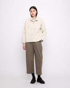 Signature Panel Pockets Shirt Jacket - Heavy Canvas Edition - Off-Whit – 7115 by Szeki Knitwear Dress, Pocket Shirt, Signature Collection, Button Placket, Signature Style, Autumn Winter Fashion, Lay Flat, Shirt Jacket, Cotton Twill