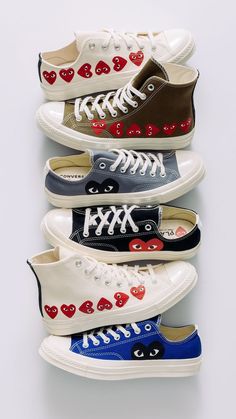 Comes Des Garcons Converse Outfit, Come Des Garcons Converse, Play Converse Outfit, Converse X Comme Des Garcons Outfit, Come Des Garcons Converse Outfit, Converse Play Outfit, Cdg Aesthetic, Converse Comme Des Garcons Outfit, Comme Des Garcons Converse Outfit