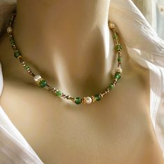 ★ Natural Stone (Agate, Freshwater Pearl) ★ Agate Bead Chain (16 inches) ★ Adjustable chain (16-17 inches) ★ Gold Plated Closure Beaded Necklace Aesthetic, Aesthetic Necklace, Necklace Aesthetic, Green Stone Necklace, Pearl Gifts, Green Beaded Necklace, Necklace Green, Necklace Pearl, Pretty Green