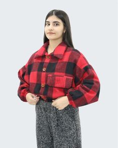 PRODUCT FEATURES Short plaid jacket with lumberjack stamp fabric, buttoned closure, shirt collar, pockets. Height Length: 48 cm The Product on the Model is Oversize. GenderWOMEN Category: JACKET Product Age GroupAdult Winter Plaid Collared Shacket, Winter Plaid Shacket With Snap Buttons, Plaid Shacket With Snap Buttons For Winter, Plaid Collared Shacket With Snap Buttons, Collared Plaid Shacket With Snap Buttons, Plaid Single Breasted Shacket For Winter, Plaid Shacket With Pockets And Lapel Collar, Plaid Single-breasted Shacket For Winter, Plaid Collared Outerwear With Buttoned Pockets