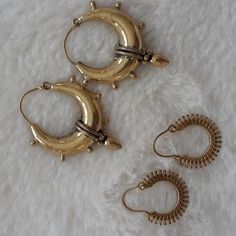 Never Worn Purchased From India 100% Brass Set Of Two Pairs Of Hoops Brass Hoops, Hoops Earrings, Brass Jewelry, Signature Style, 2 Colours, Jewelry Box, Jewelry Earrings, Hoop Earrings, Women Jewelry