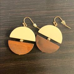 Wood Earrings Trendy Adjustable Beige Earrings, Chic Brown Earrings For Everyday Wear, Chic Brown Everyday Earrings, Chic Everyday Brown Earrings, Chic Brown Drop Earrings, Chic Brown Earrings For Summer, Chic Brown Summer Earrings, Wood Jewellery Handmade, Wood Jewelry