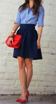 A striped button down shirt tucked into navy skirt is perfect for spring. We love the addition of the gold cuff! Ținute Business Casual, Hot Summer Outfits, Casual Chic Outfits, Mode Tips, Summer Work Outfits, Mode Casual, Business Outfit, Casual Chic Outfit