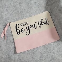 Make Up Bag New Canvas Material Measures Approximately 8" X 6" Bundle 2+ Items Save 15% Plus Save On Shipping Makeup Bag Design Ideas, Makeup Bag Sayings, Makeup Bag Design, Cricut Bags, Cricut Leather, Mini Hand Bag, Cricut Images, Canvas Makeup Bag, Personalized Makeup Bags