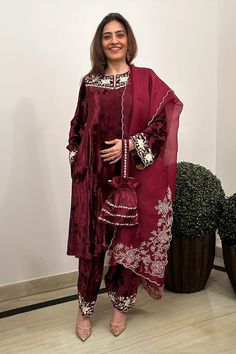 Wine makhmal kurta with floral and thread embroidery. Comes with pant and a pure silk organza dupatta. - Aza Fashions Anarkali Embroidered Tissue Silk Palazzo Set, Anarkali Style Embroidered Organza Palazzo Set, Eid Tissue Silk Palazzo Set With Dabka Work, Embroidered Organza Palazzo Set For Festivals, Bollywood Style Organza Palazzo Set With Chikankari Embroidery, Bollywood-style Organza Palazzo Set With Chikankari Embroidery, Bollywood Style Embroidered Organza Palazzo Set, Bollywood Embroidered Organza Palazzo Set, Embroidered Organza Palazzo Set Traditional Drape