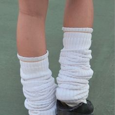 Slouchy Socks Outfit, Kogal Gyaru, Slouchy Socks, Socks Outfit, Twitter Layout, Sock Outfits, Digital Closet