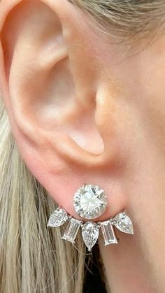 Fusion Style Diamond Bridal Earrings, Dazzling Hand-set Diamond Wedding Earrings, Exquisite Diamond-accent Earrings For Party, Dazzling Diamond-cut Bridal Earrings, Luxury Diamond Flower-shaped Bridal Earrings, Diamond Earrings Design, Bangles Jewelry Designs, Wedding Accessories Jewelry, Fancy Jewelry