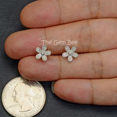 "Thank you for coming in! Extraordinary 14K solid white gold diamond flower Ear posts with backs! 0.15 carat total diamond weight,high quality F-G color, VS-SI clarity. It looks much much nicer in person! It is stamped with \"14k\" which is shown on the back. You'll get one pair per winning! SIZE: 8.6mm Weight: 1.45 gram (approx) MATERIAL: 14k Solid white gold, Diamond" Flower Shaped Diamond Earrings With Single Cut Diamonds, Flower-shaped Diamond Earrings With Single Cut Diamonds, Diamond White Flower-shaped Diamond Earrings, Flower-shaped Brilliant Cut Diamond Earrings, Fine Jewelry Diamond Earrings In Flower Shape, Flower Shaped Diamond White Earrings With Brilliant Cut, Diamond White Flower Shaped Earrings With Brilliant Cut, Diamond White Flower Shaped Brilliant Cut Diamond Earrings, Diamond White Flower-shaped Brilliant Cut Earrings