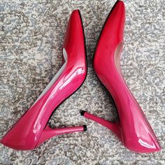 Size 8.5m Nw82332 Hot Pink With Red Toe Pointy Toe 4 Inch Heel Brand New! Gorgeous And Unique Fitted Low Heel Court Shoes With Red Sole, Red Heels With Removable Insole For Office, Red Slip-on Office Heels, Red Slip-on Heels For Office, Red Court Shoes Medium Width For Formal Occasions, Pink Slip-on Heels For Formal Occasions, Red Fitted Slip-on Heels, Red Heels For Office, Red Medium Width Court Shoes For Formal Occasions