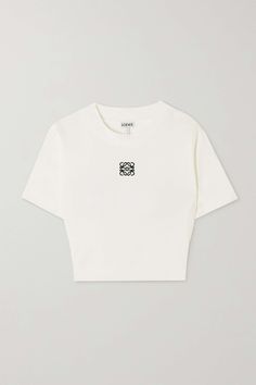 Anagram cropped embroidered ribbed cotton T-shirt Luxury Crop Top, Kaos Crop Top, Loewe Top, Pakaian Crop Top, Tshirt Crop Top, Cropped Tshirt, Loewe Anagram, Best Friend Outfits, Soft Tailoring