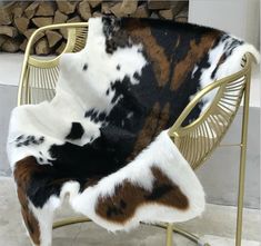 a chair that has some kind of animal print on it