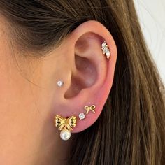 Use code BAILIE15 for $$ off!! - Bow and pearl studs - Stud backing - 14 karat gold or silver plated - Made to last - Size: 1.5 CM length Coquette Earrings, Earring Stack, Coquette Girl, Pretty Ear Piercings, نظارات شمسية, Stacked Jewelry, Jewelry Lookbook, Bow Earrings, Lovely Earrings