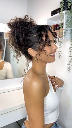 Fashion Inspo Aesthetic, Curly Prom Hair, Natural Curly Hair Cuts, French Ombre, Curly Hair Photos, Curly Hair Inspiration