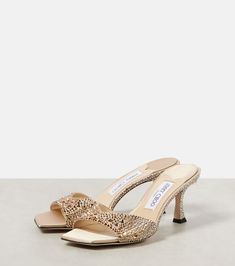 Women
Designers
Jimmy Choo
Shoes
Sandals
Mid-heel sandals
JIMMY CHOO
Skye 70 crystal-embellished satin mules
$ 1,895
incl. duties, excl. taxes and shipping costs
Choose your size
True to size
EU 36 / US 6Last piece
EU 36.5 / US 6.5Last piece
EU 37 / US 7Low stock
EU 37.5 / US 7.5Low stock
EU 38 / US 8Last piece
EU 38.5 / US 8.5Low stock
EU 39 / US 9Low stock
EU 39.5 / US 9.5Add to wishlist
EU 40 / US 10Add to wishlist
EU 40.5 / US 10.5Last piece
EU 41 / US 11Last piece
EU 41.5 / US 11.5Add to wi Luxury Rhinestone Mules For Formal Occasions, Evening Embellished Leather Mules, Embellished Leather Mules For Evening, Glamorous Leather Mules With Open Heel, Luxury High Heel Mules With Rhinestones, Luxury Embellished Mules For Party, Embellished Leather Mules For Party, Glamorous Leather Open Heel Mules, Embellished Open Toe Mules For Party