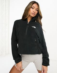 Coats & Jackets by The North Face Stand out, stay warm Branded design Funnel neck Partial zip closure Long sleeves Zip pockets Regular fit Fleece Sweater, Women Hoodies Sweatshirts, Funnel Neck, Charlotte Tilbury, 1/4 Zip, Funnel, Quarter Zip, North Face, Black Fashion