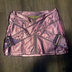 Brand New!! Cheap Purple Lined Mini Skirt, Pink Metallic Skirt Set, Pink Y2k Mini Skirt For Party, Y2k Style Pink Party Mini Skirt, Y2k Pink Mini Skirt For Party, Y2k Style Pink Mini Skirt For Party, Trendy Pink Club Skirt, Trendy Pink Skirt For Club, Pink Y2k Party Skirt