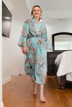 The perfect gift for anyone who loves the finer moments in life, this soft and sexy kimono robe is crafted by hand with strong attention to detail. With a gorgeous print and exclusive stitches, it's perfect for an extended variety of use. Elevate your kimono experience with the luxurious touch of our blended silk viscose fabric. This exquisite material harmoniously combines the elegance of silk with the comfort of viscose, resulting in a fabric that drapes effortlessly and exudes a subtle sheen. Spring Open Front Home Robe, Spring Sleep Robe With Kimono Sleeves, Open Front Kimono For Sleep, Printed Sleepwear With Kimono Sleeves For Loungewear, Long Printed Robe For Loungewear, Floral Print Kimono Sleeves Sleep Robe, Long Floral Print Robe For Loungewear, Long Printed Kimono For Loungewear, Floral Print Sleepwear With Kimono Sleeves