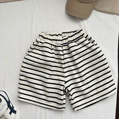 Cheap Spring Playwear For Babies, Toddler Bottoms, Dot Print Dress, Baby Girl Shorts, Baby Boutique Clothing, Baby Summer, Clothing Cute