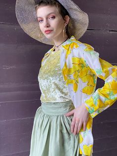 "Bright as sunshine yellow floral Vera button down blouse. All nylon ⭐️ Marked a size 14 In excellent condition with no flaws of note. Measurements Bust 40\" Length 25\" Please message me with questions before purchasing. All sales are final and ship fast from the Vermont shop. Find us on Instagram @anasclosetfullofcolor Thankyou XO" Rose Print Dress, Poppy Print, Vintage Jerseys, Sunshine Yellow, Bellows, Button Down Blouse, Yellow Floral, Vermont, Icon Design