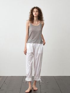 Composition : Cotton 100%Color : WhiteCountry of Origin : China Cotton Sleepwear Long Pants For Spring, Cotton Sleepwear For Summer, Casual Cotton Pajama Party Pants, Casual Cotton Pants For Pajama Party, Cotton Harem Pants With Elastic Waistband For Loungewear, Casual Sleepwear Straight Pants For Pajama Party, Cotton Pants For Summer Pajama Party, Comfortable Summer Pants For Pajama Party, Casual Sleepwear Trousers With Elastic Waistband