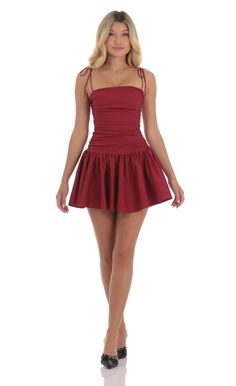 Ruched Fit and Flare Dress in Red | LUCY IN THE SKY Red Satin Mini Dress, Red Hoco Dresses, Maroon Mini Dress, Red Hoco, Lucy In The Sky Dress, Square Neck Maxi Dress, Prom Dress Inspo, Wine Dress, Christmas Dress Women