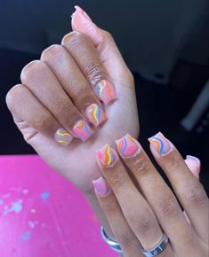 Acrylic Overlay Designs, Overlay Nails Designs Ideas, Short Nail Styles Black Women, Short Square Acrylic Nails Designs Simple, Cute Short Nail Sets, Nail Cam, Acrylic Nails Design