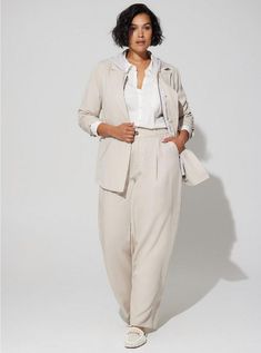 Studio Linen BlazerPlus Size Studio Linen Blazer, CHATEAU GRAY Plus Size Linen Outfits, Linen Suits Women, Dressy Clothes, Linen Outfits, Trendy Plus Size Fashion, Business Dress, Hi Low Dresses, Linen Suit, Career Wear