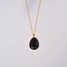 Elevate your style with our stunning Large Crystal Pendant Necklace, featuring faceted gemstones set in a chic gold design. Available in Clear Quartz, Black Obsidian, Rose Quartz, and Amethyst, this fashion-forward piece adds a touch of elegance to any outfit. Key Benefits & Features: Faceted Gemstones & Gold Finish: Each necklace is adorned with a beautifully faceted gemstone, set in a sleek gold finish. Bold Design: The large crystal pendant makes a striking statement, perfect for adding a tou Gemstone Properties, Crystal Pendant Necklace, Large Crystal, Back Jewelry, Demi Fine Jewelry, Black Obsidian, Crystal Necklace Pendant, Large Crystals, Bold Design