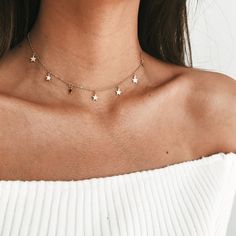 Women's Choker with Stars Price: 31.95 & FREE Shipping #hashtag2 Kalung Choker, قلادات متدلية, Chocker Necklace, Womens Chokers, Star Necklace, Cute Jewelry, Silver Chain, Womens Necklaces, Choker