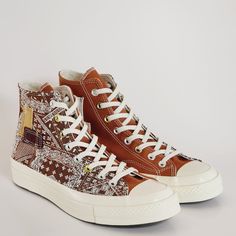 Converse Chuck 70 Hi High Top Tawny Owl Brown / Egret / Eternal Earth Canvas Unisex Sneakers A05205c Nwt Brand: Converse Model: Chuck 70 Hi Style Code: A05205c Color: Tawny Owl / Egret / Eternal Earth Gender: Unisex, Listed As Men's Shoes. Size Guide: Us Men's 10.5 / Us Women's 12.5 / Uk 10.5 / Eur 44.5 / Cm 29 Not Your Grandma's Chucks Taking Cues From Grandma's Favorite Crafts, These High Tops Bridge The Generational Gap With A Crafted, Diy Look. Cut-And-Sew Patchwork Panels Come Together With Unique Converse High Tops, Brown High-top Canvas Sneakers With Vulcanized Sole, Brown Canvas Sneakers With Vulcanized Sole, Brown Canvas High-top Sneakers With Vulcanized Sole, Brown Canvas High-top Sneakers For Streetwear, Brown Canvas Lace-up High-top Sneakers, Brown Lace-up Canvas High-top Sneakers, Brown Canvas High-top Sneakers With Round Toe, Brown Canvas High-top Sneakers With Rubber Sole