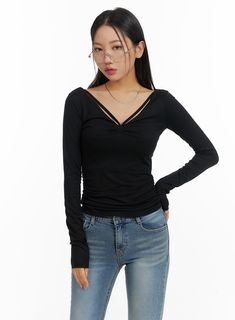 slim-fit-shirred-v-neck-long-sleeve-cm411 / Black Winter V-neck Elastane Top, Trendy Ruched V-neck Top, Trendy Winter Tops In Elastane, Casual Elastane Blouse For Fall, Elastane V-neck Top For Parties, Trendy Ruched Tops For Spring, Spring Solid Color Edgy Tops, Trendy Ruched Blouse, Trendy Ruched Stretch Blouse